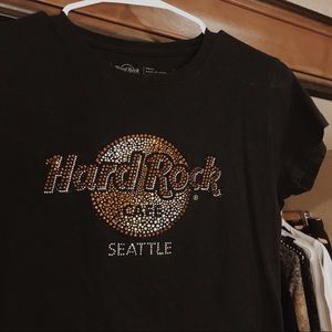 MOVING SALE❤️ Jeweled Hard Rock Cafe t-shirt